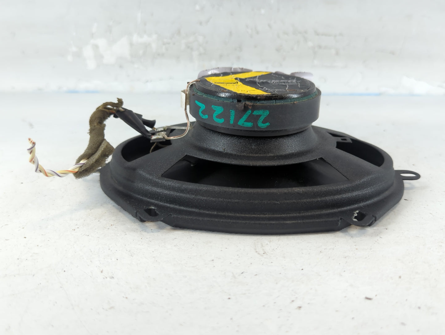 2002 Nissan Kicks Speaker/subwoofer - Oemusedautoparts1.com