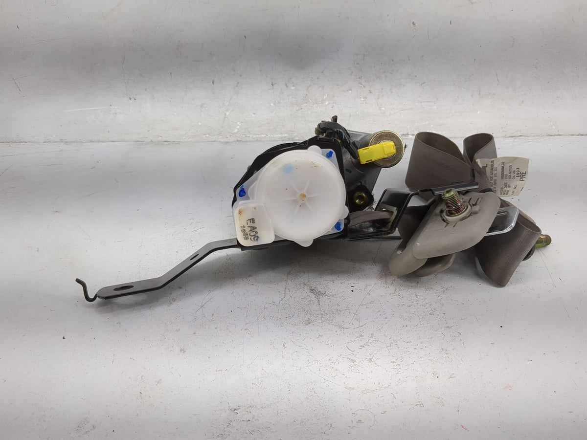 2002-2002 Nissan Maxima Driver Front Seatbelt Retractor Tan - Oemusedautoparts1.com