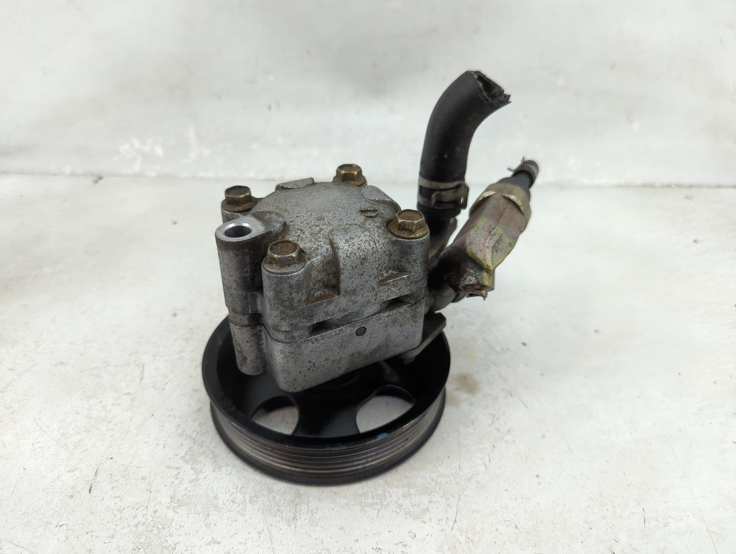2001-2003 Nissan Pathfinder Power Steering Column Pump Oem - Oemusedautoparts1.com