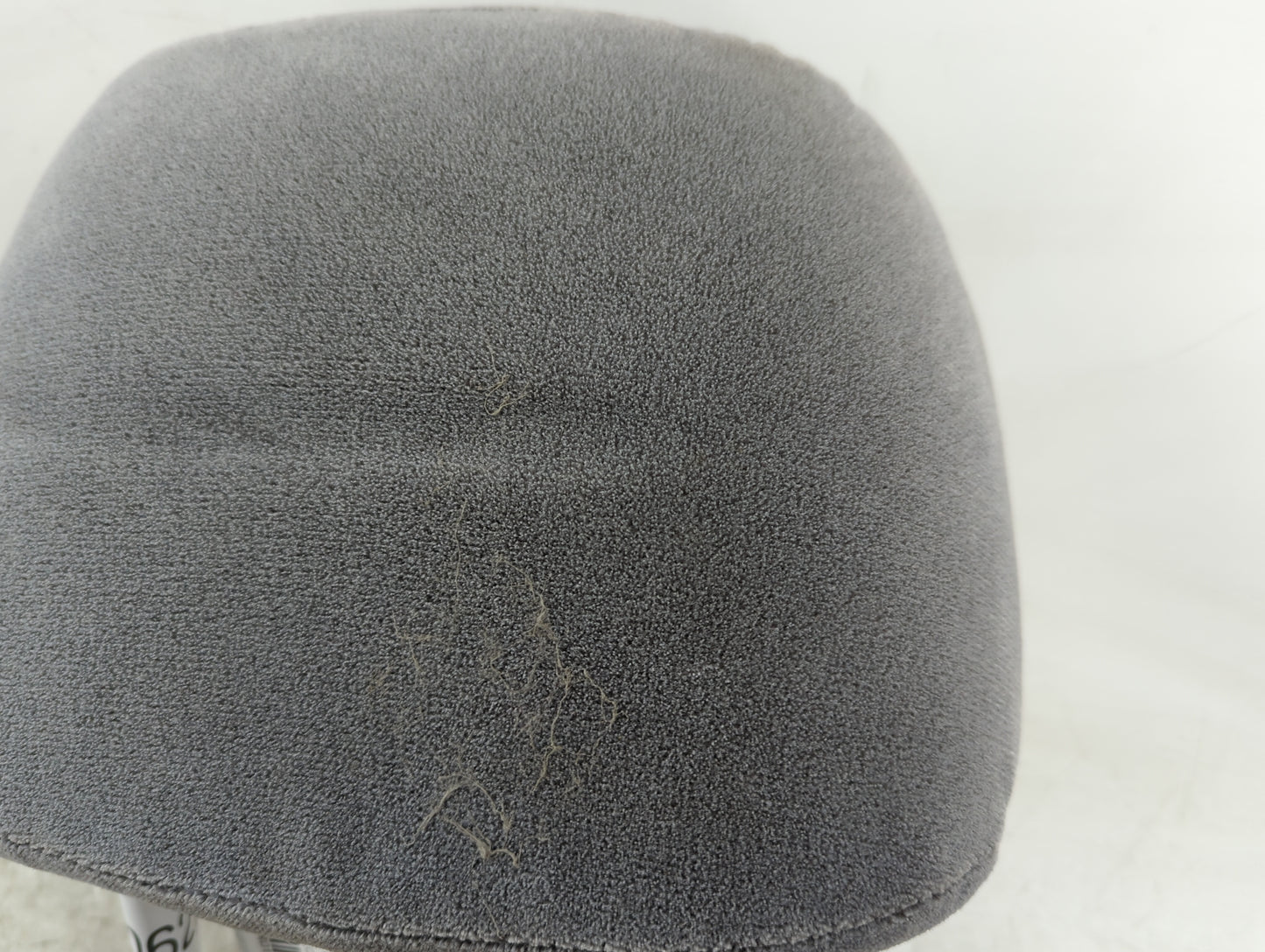 2002 Nissan Sentra Headrest Head Rest Front Driver Seat Grey - Oemusedautoparts1.com