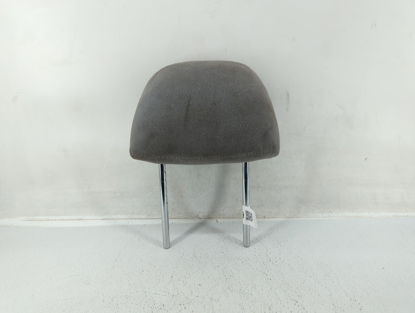 2002 Nissan Sentra Headrest Head Rest Front Driver Passenger Seat Fits OEM Used Auto Parts - Oemusedautoparts1.com