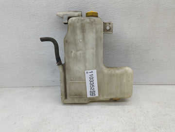 2000-2004 Nissan Xterra Radiator Coolant Overflow Expansion Tank Bottle - Oemusedautoparts1.com