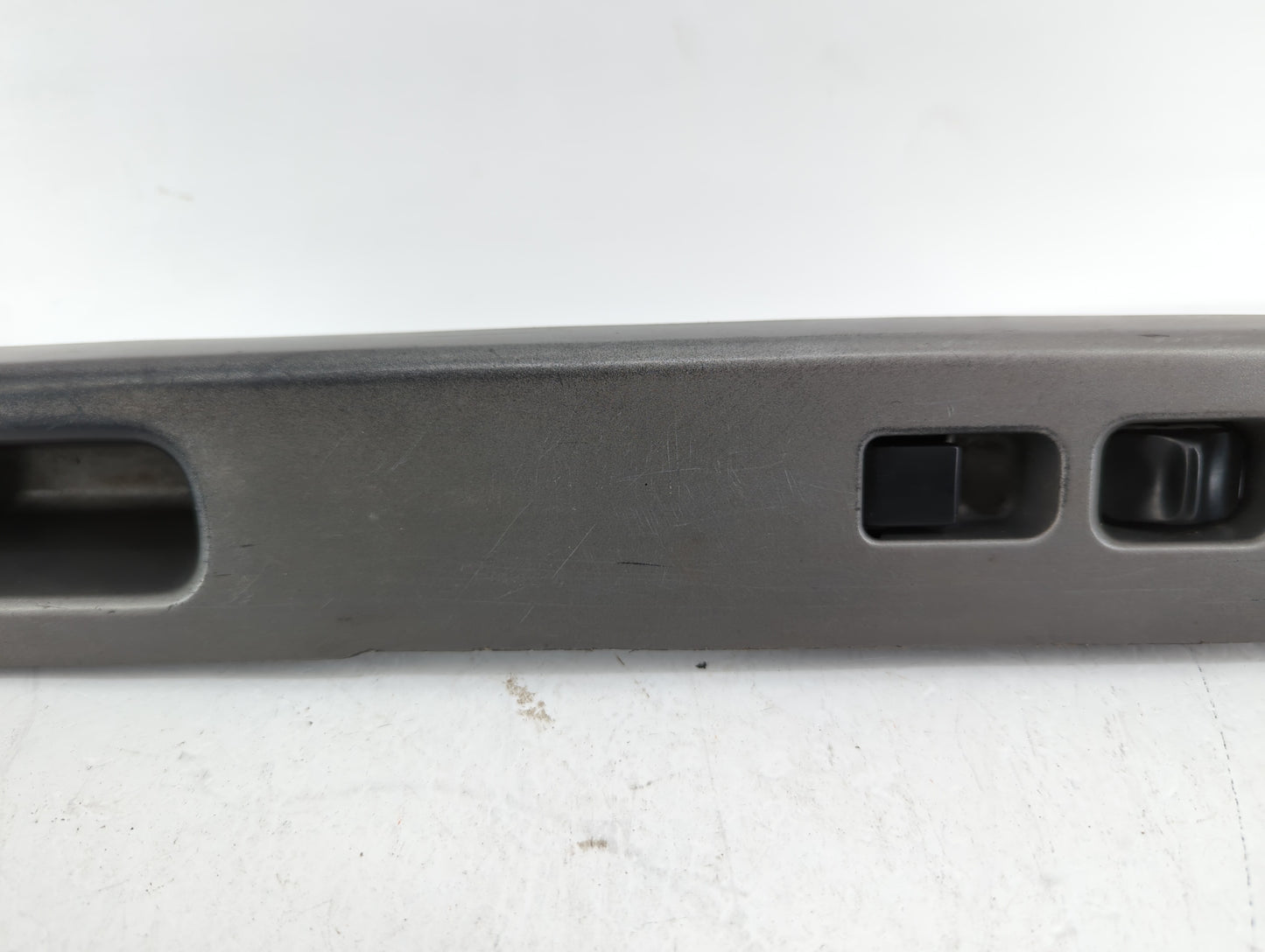 2002 Nissan Xterra Passenger Right Power Window Switch - Oemusedautoparts1.com