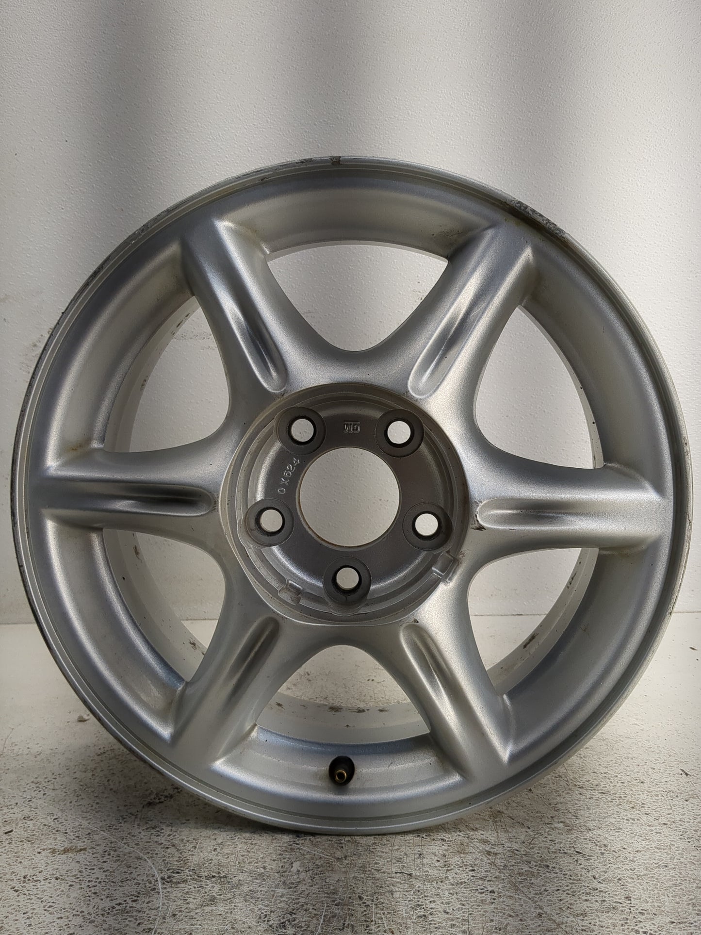1999-2004 Oldsmobile Alero Oem Wheel Rim - Oemusedautoparts1.com