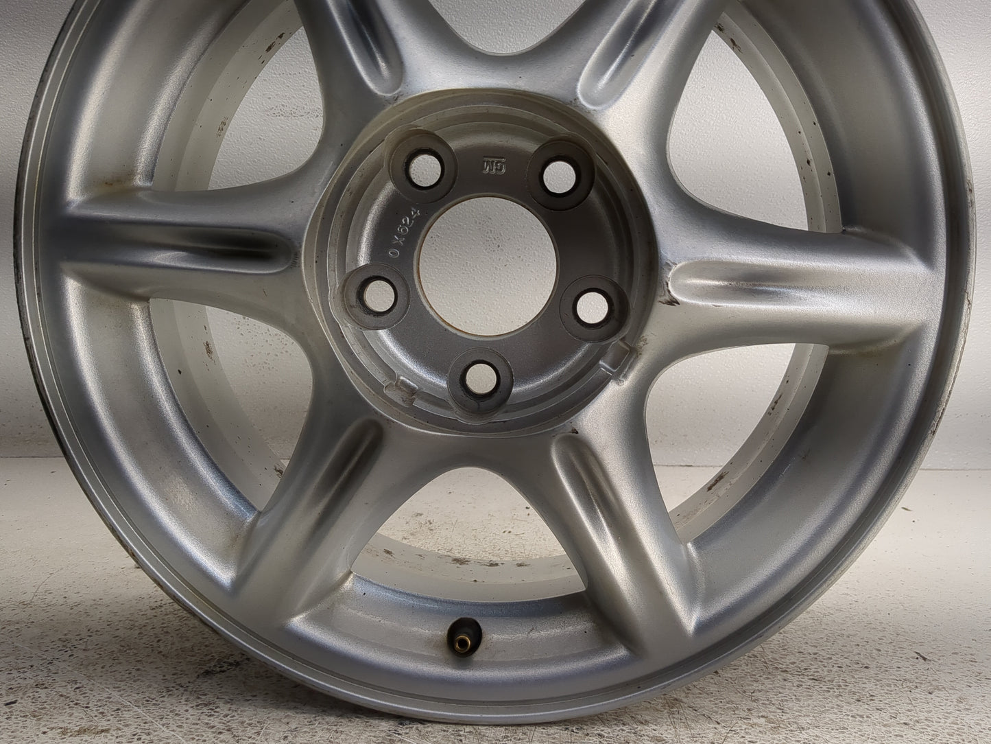 1999-2004 Oldsmobile Alero Oem Wheel Rim - Oemusedautoparts1.com