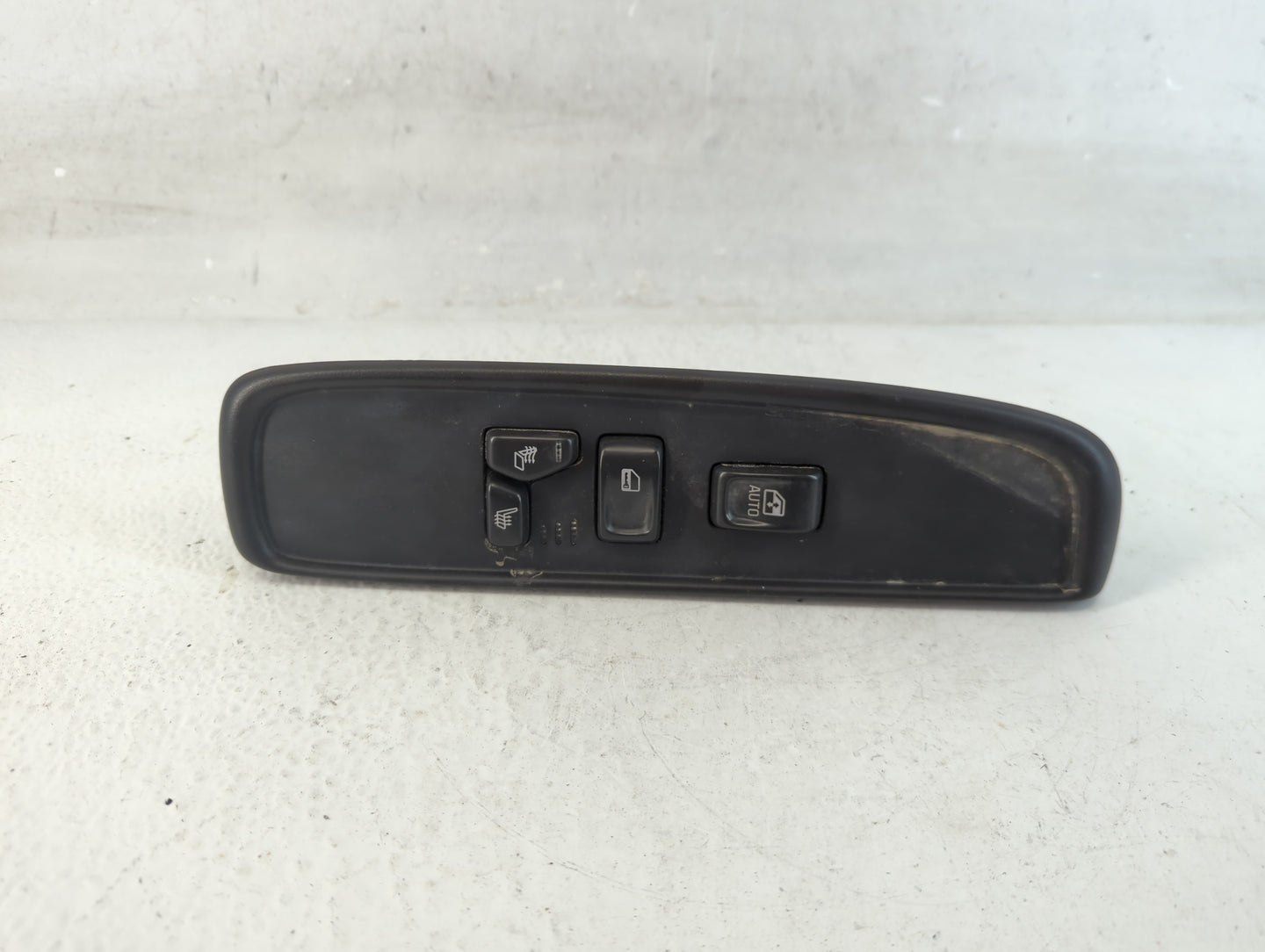 2002-2004 Oldsmobile Bravada Master Power Window Switch Replacement Driver Side Left P/N:B03236Y010550YM6 15063236 Fits OEM 