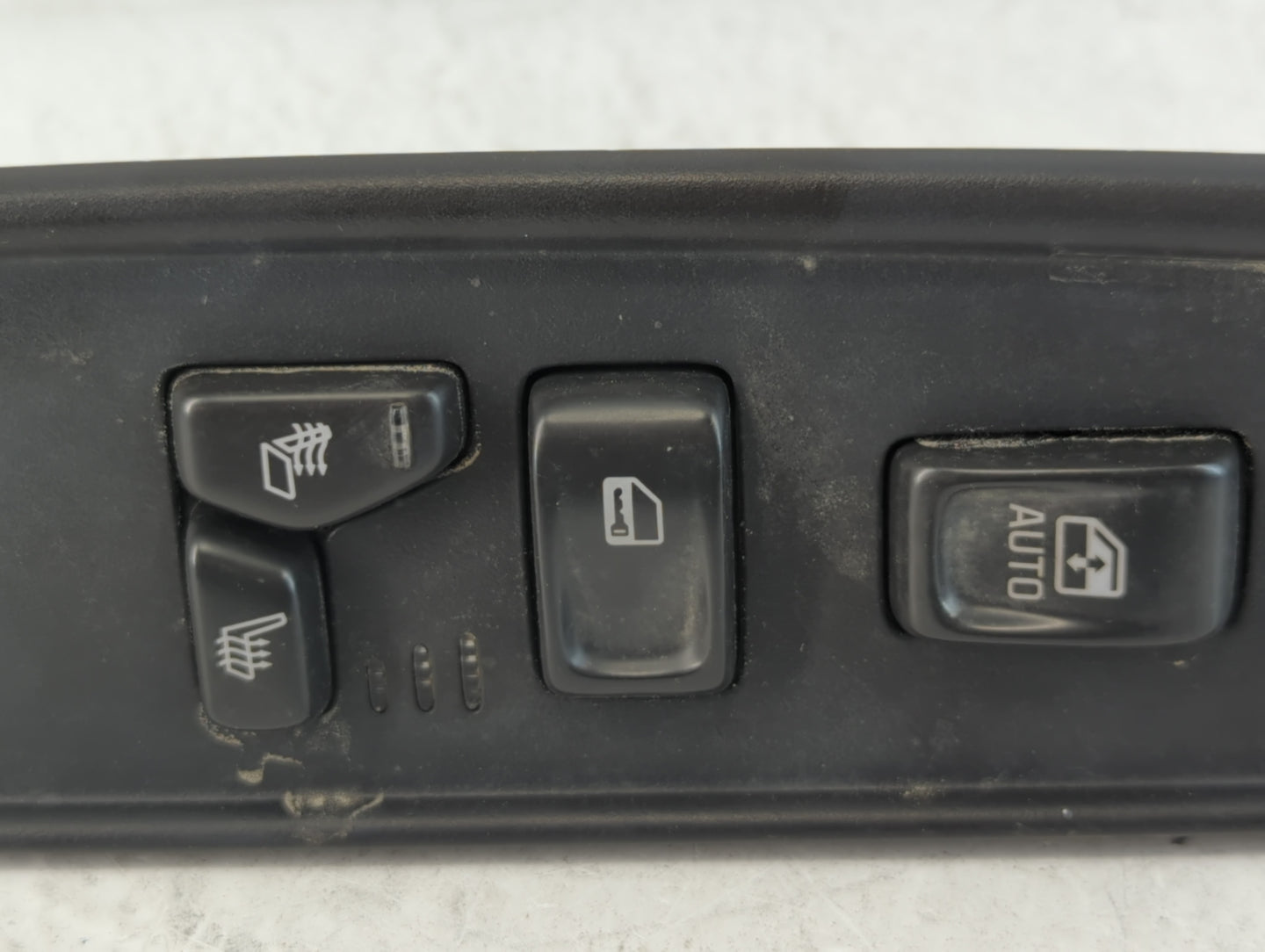 2002-2004 Oldsmobile Bravada Master Power Window Switch Replacement Driver Side Left P/N:B03236Y010550YM6 15063236 Fits OEM 
