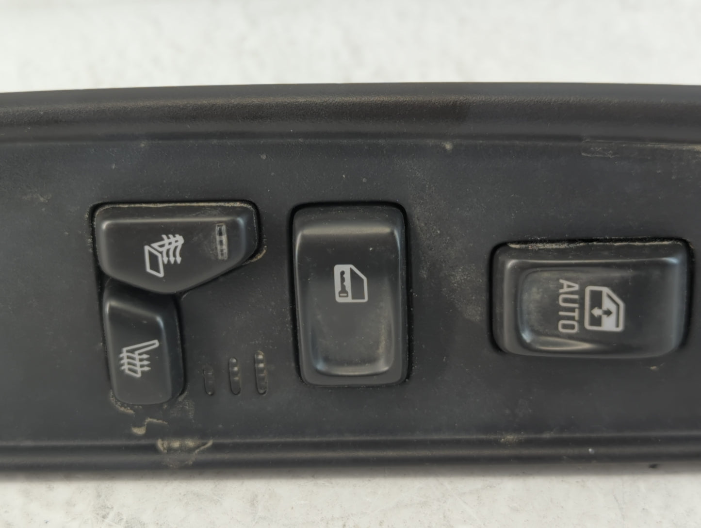 2002-2004 Oldsmobile Bravada Master Power Window Switch Replacement Driver Side Left P/N:B03236Y010550YM6 15063236 Fits OEM 