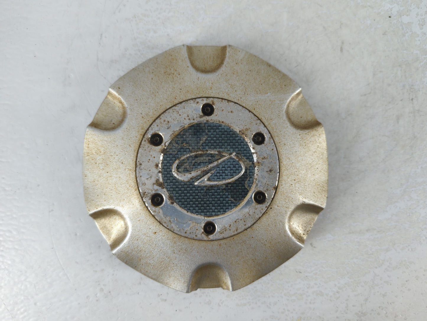2002 Oldsmobile Bravada Rim Wheel Center Cap - Oemusedautoparts1.com