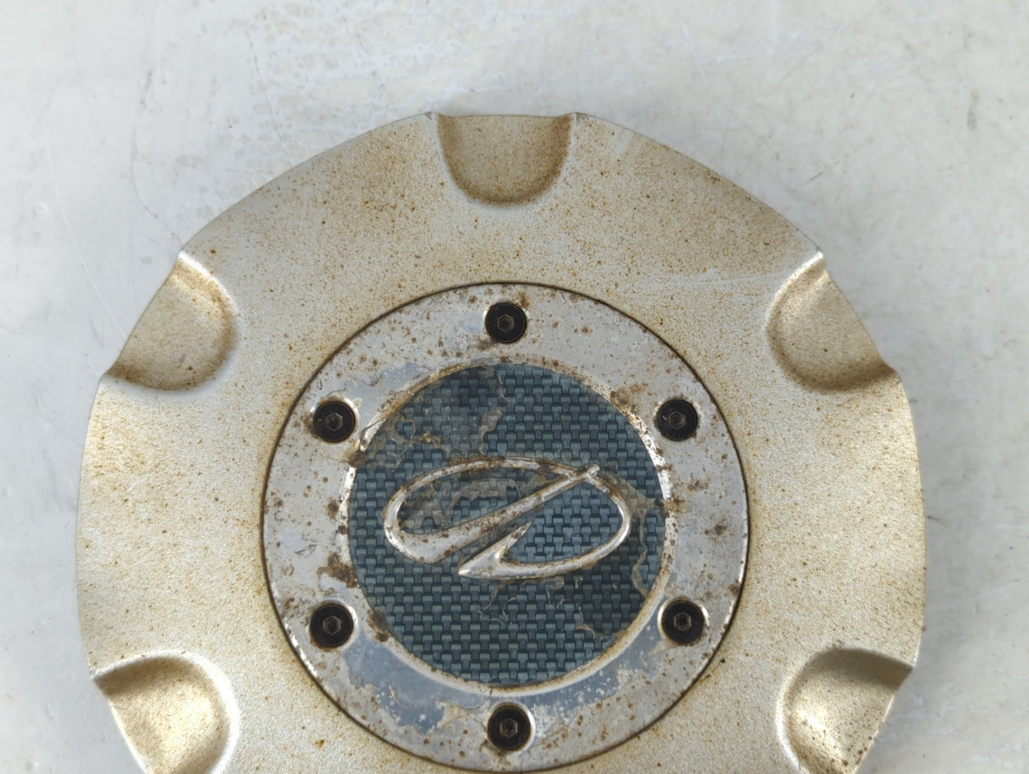 2002 Oldsmobile Bravada Rim Wheel Center Cap - Oemusedautoparts1.com