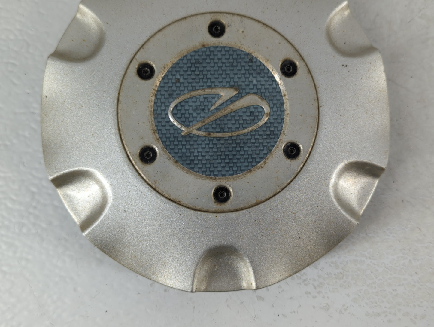 2002 Oldsmobile Bravada Rim Wheel Center Cap - Oemusedautoparts1.com