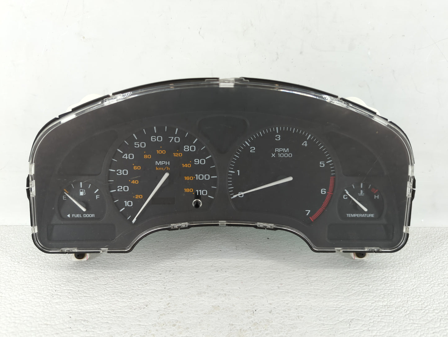 2002 Plymouth Satellite Instrument Cluster Speedometer Gauges P/N:21025355 Fits OEM Used Auto Parts - Oemusedautoparts1.com