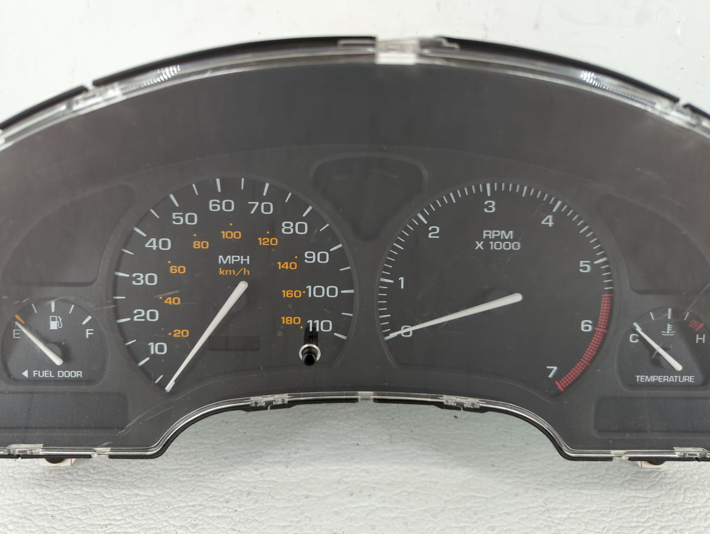 2002 Plymouth Satellite Instrument Cluster Speedometer Gauges P/N:21025355 Fits OEM Used Auto Parts - Oemusedautoparts1.com