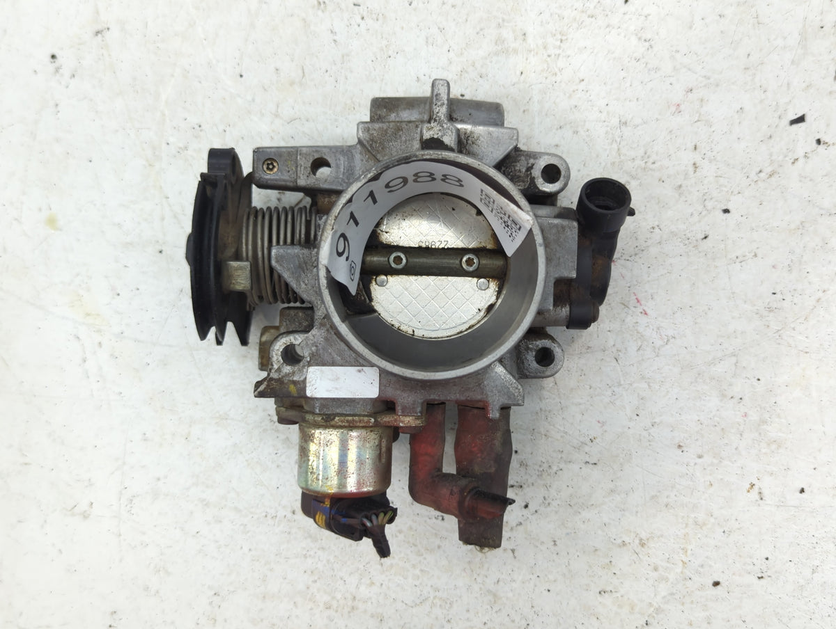 2002 Plymouth Satellite Throttle Body P/N:114121 Fits Fits 2003 OEM Used Auto Parts - Oemusedautoparts1.com