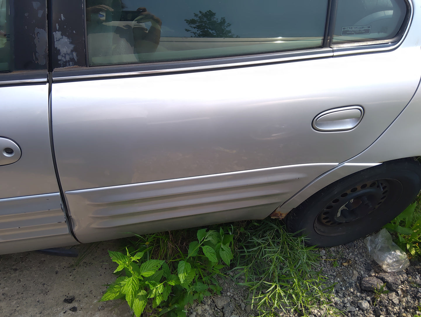2001-2004 Pontiac Grand Am Driver Rear Door Oem - Oemusedautoparts1.com