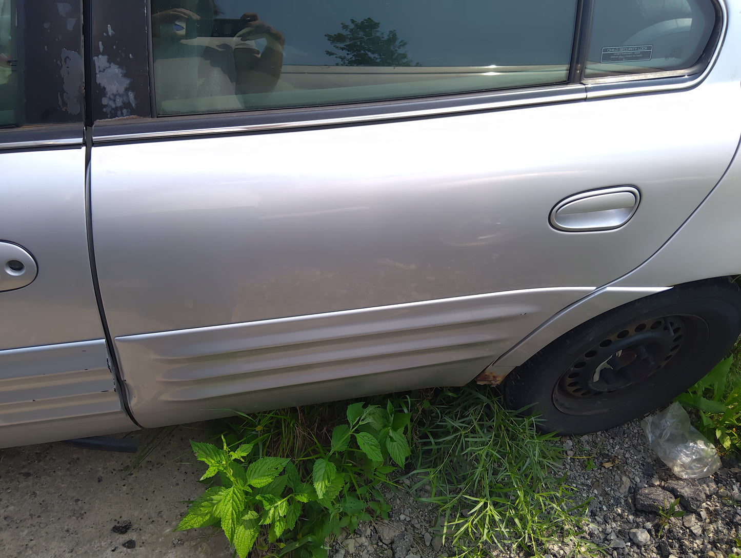 2001-2004 Pontiac Grand Am Driver Rear Door Oem - Oemusedautoparts1.com