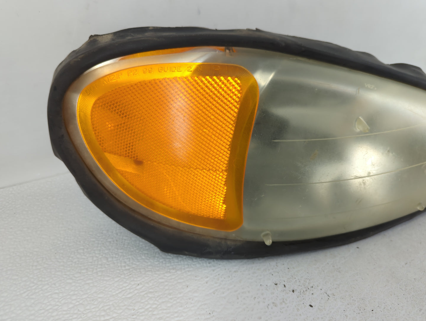 1999-2005 Pontiac Grand Am Passenger Right Oem Head Light Headlight Lamp - Oemusedautoparts1.com