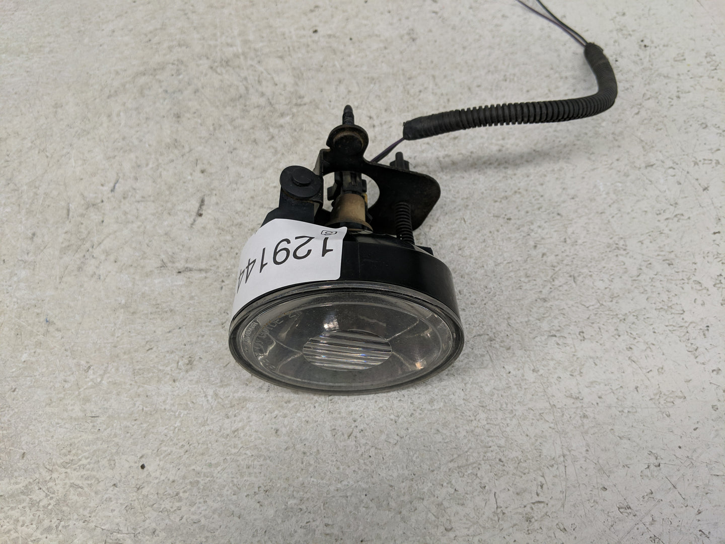 1994-2003 Pontiac Grand Prix Passenger Right Oem Front Light Lamp - Oemusedautoparts1.com