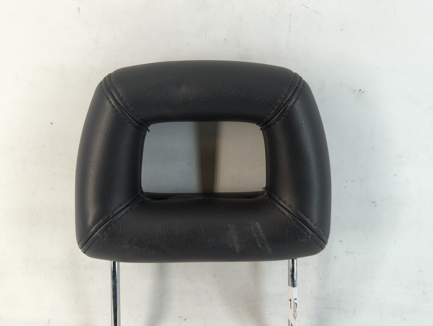 2000-2003 Pontiac Grand Prix Headrest Head Rest Rear Seat Fits Fits 2000 2001 2002 2003 OEM Used Auto Parts - Oemusedautopar