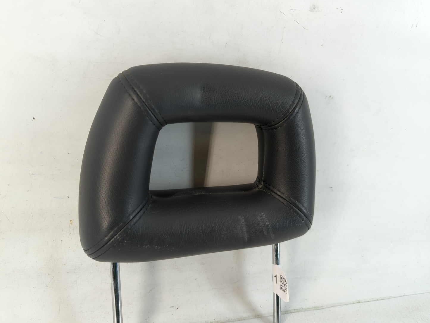 2000-2003 Pontiac Grand Prix Headrest Head Rest Rear Seat Fits Fits 2000 2001 2002 2003 OEM Used Auto Parts - Oemusedautopar