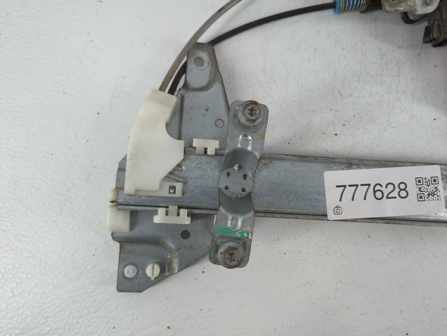 2002 Pontiac Grand Prix Driver Left Rear Window Regulator - Oemusedautoparts1.com