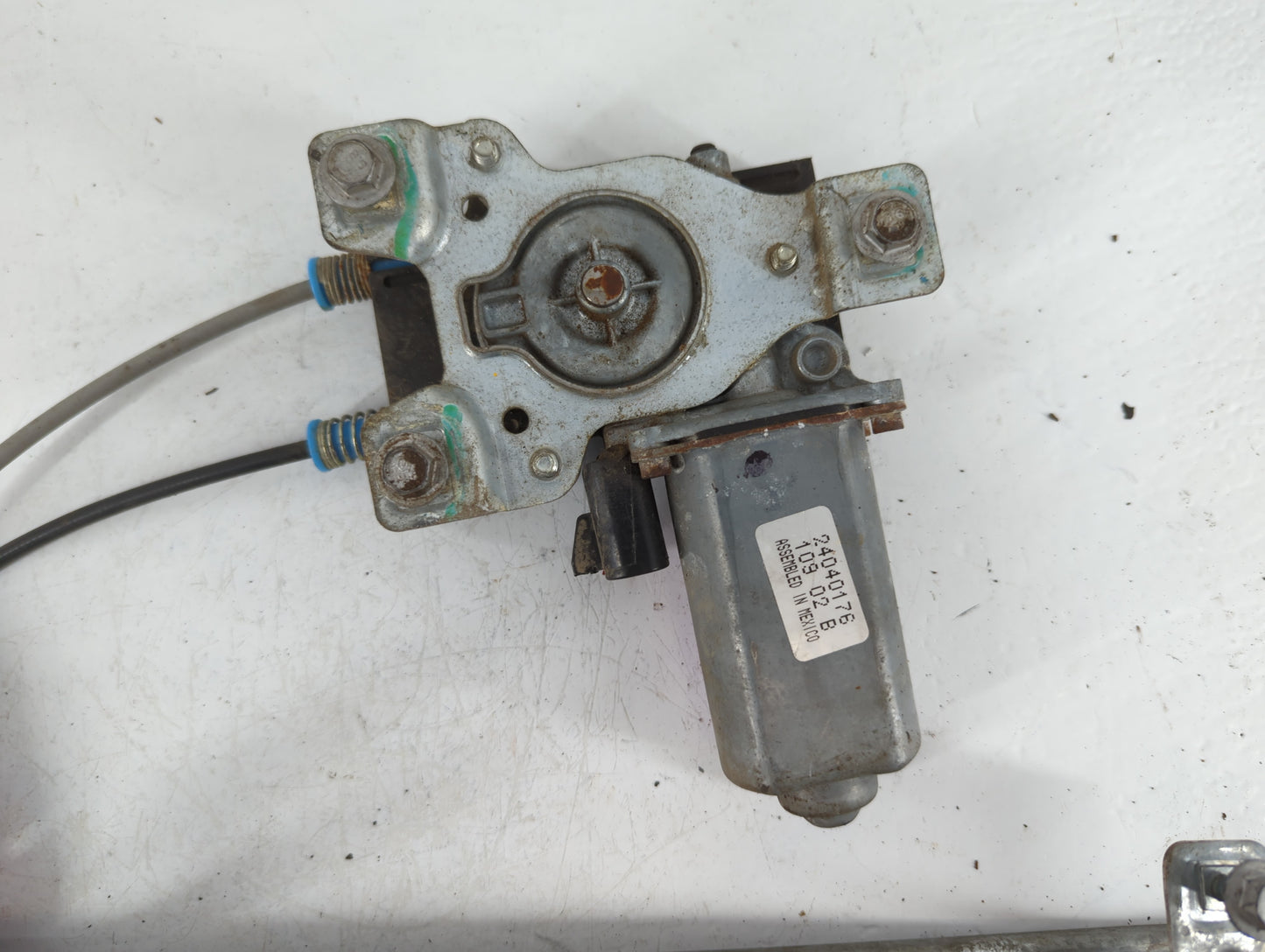 2002 Pontiac Grand Prix Driver Left Rear Window Regulator - Oemusedautoparts1.com