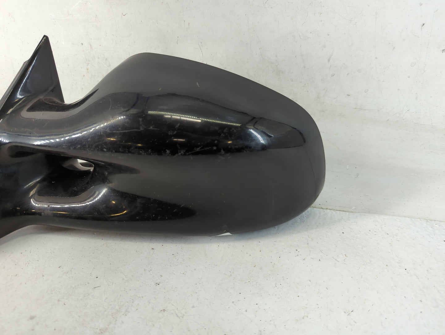 1997-2003 Pontiac Grand Prix Driver Side View Mirror - Left Door Mirror OEM Used - Oemusedautoparts1.com