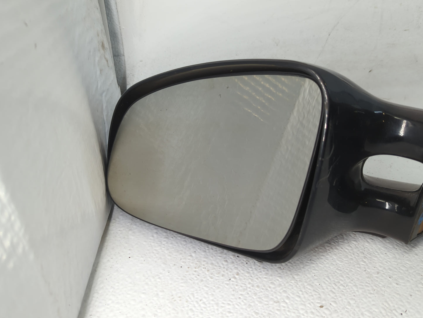 1997-2003 Pontiac Grand Prix Driver Side View Mirror - Left Door Mirror OEM Used - Oemusedautoparts1.com
