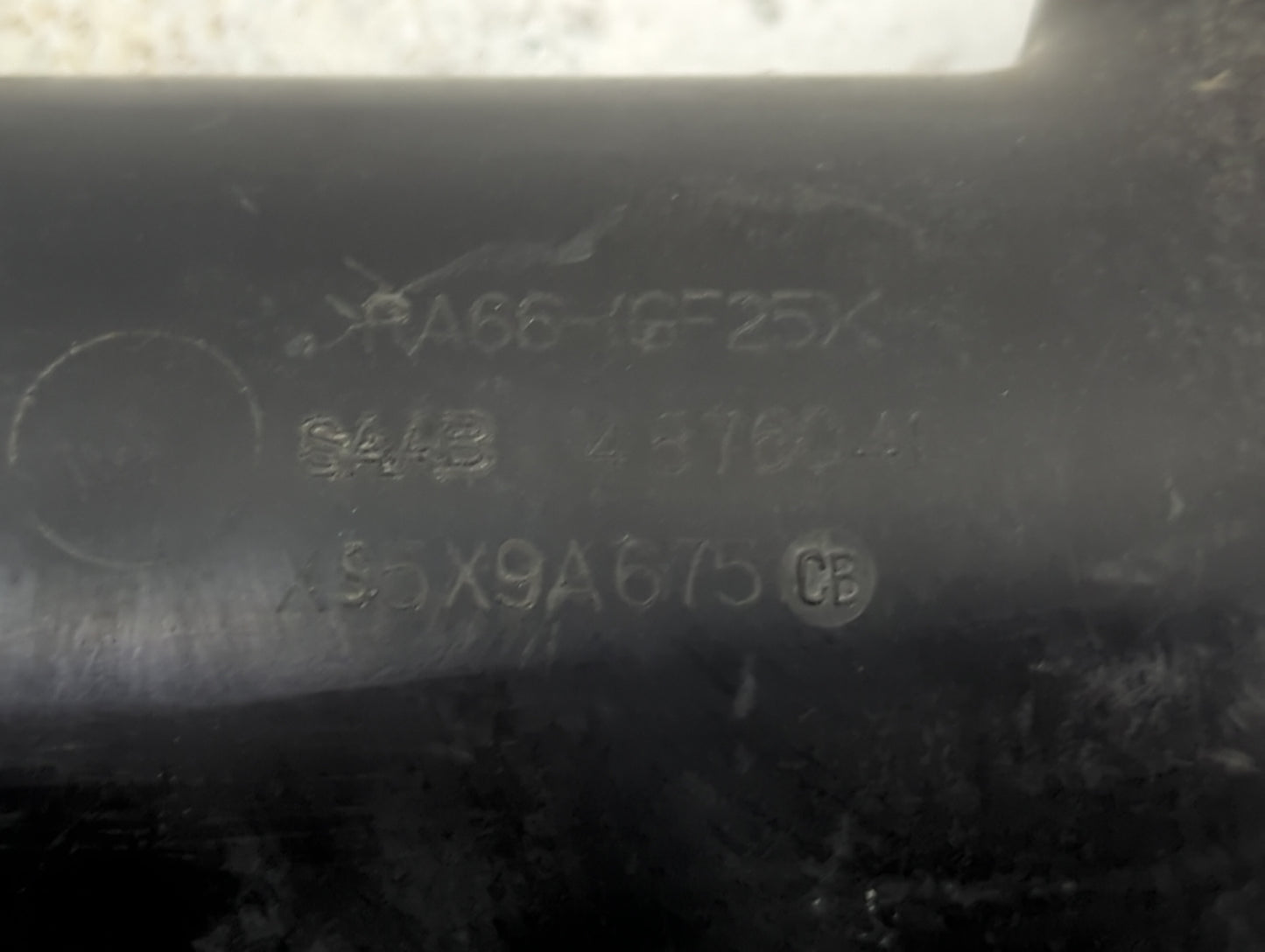 1999-2003 Saab 9-3 Air Cleaner Intake-duct Hose Tube - Oemusedautoparts1.com