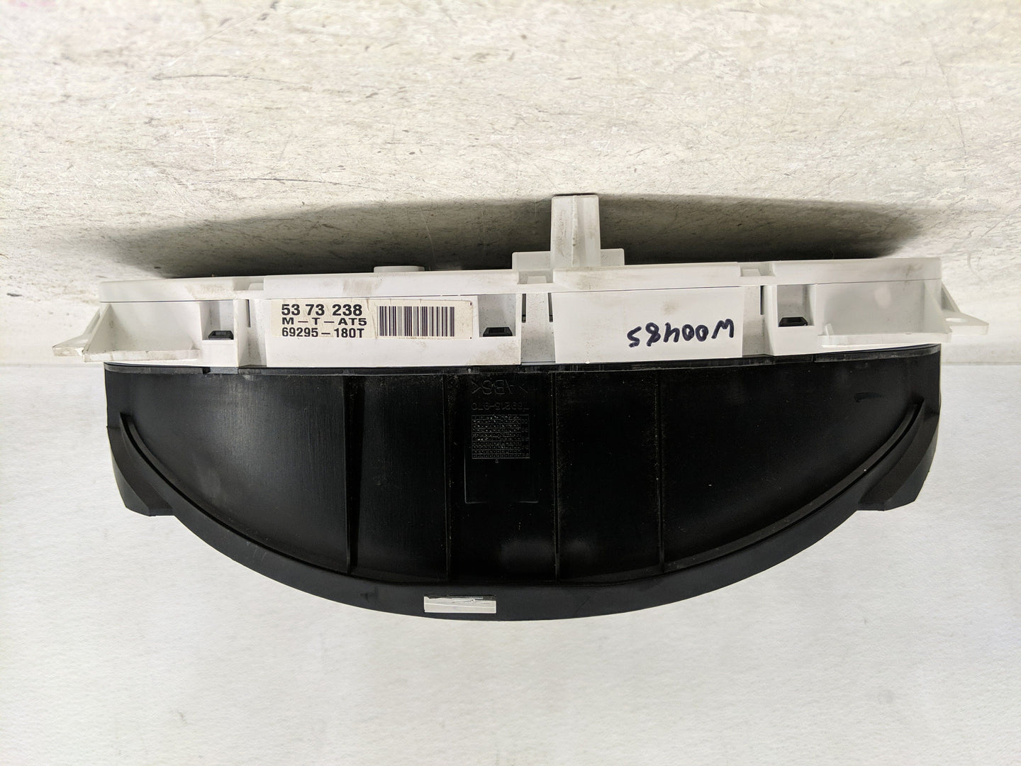 2002 Saab 9-5 Instrument Cluster Speedometer Gauges P/N:69295-108T 53 73 238 Fits OEM Used Auto Parts - Oemusedautoparts1.co