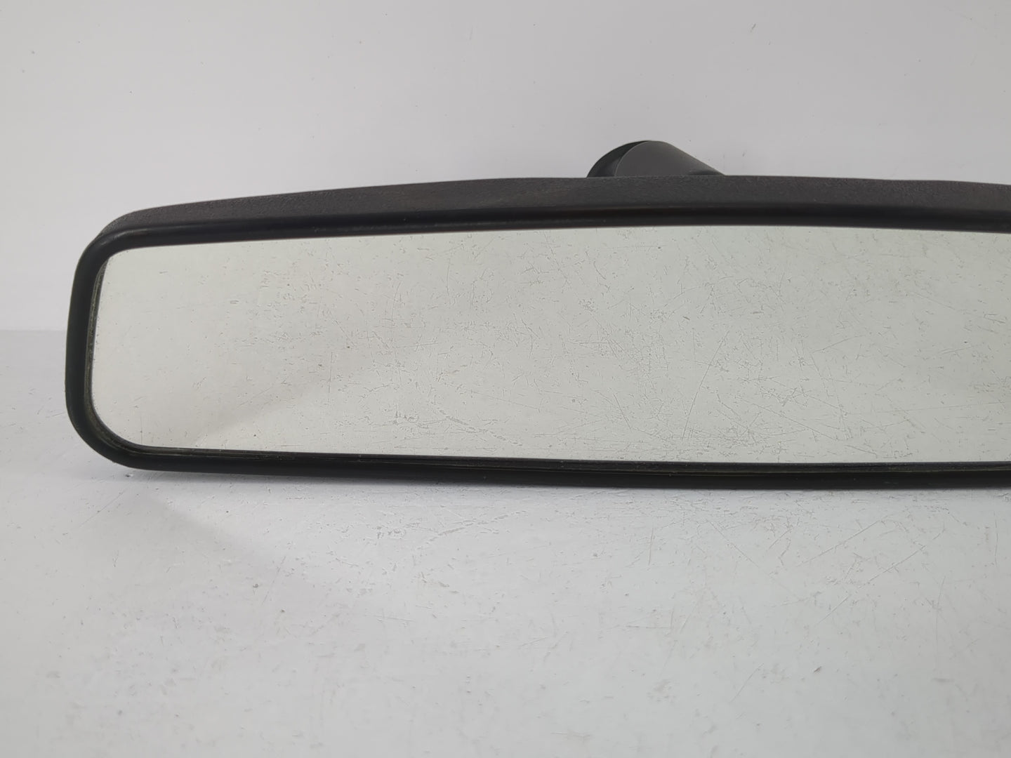 2002 Saturn L100 Interior Rear View Mirror Replacement OEM P/N:E8011083 Fits OEM Used Auto Parts - Oemusedautoparts1.com