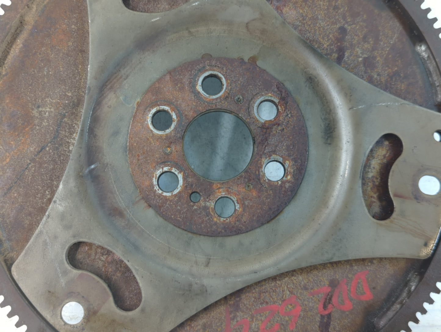 2001-2002 Saturn L100 Transmission Flywheel Flexplate Fits OEM Used Auto Parts - Oemusedautoparts1.com