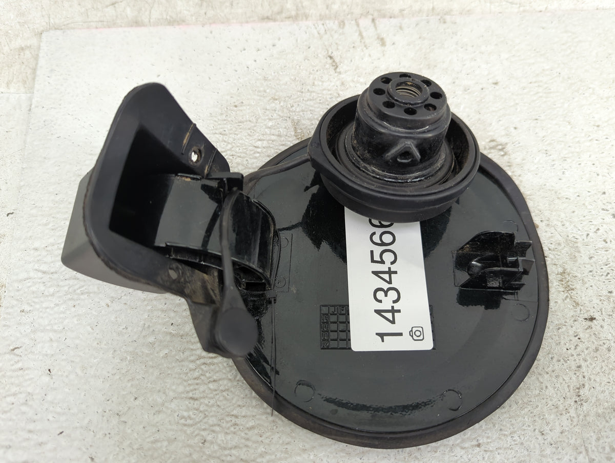 2002 Saturn L300 Fuel Tank Door Lid Gas Tank Black - Oemusedautoparts1.com