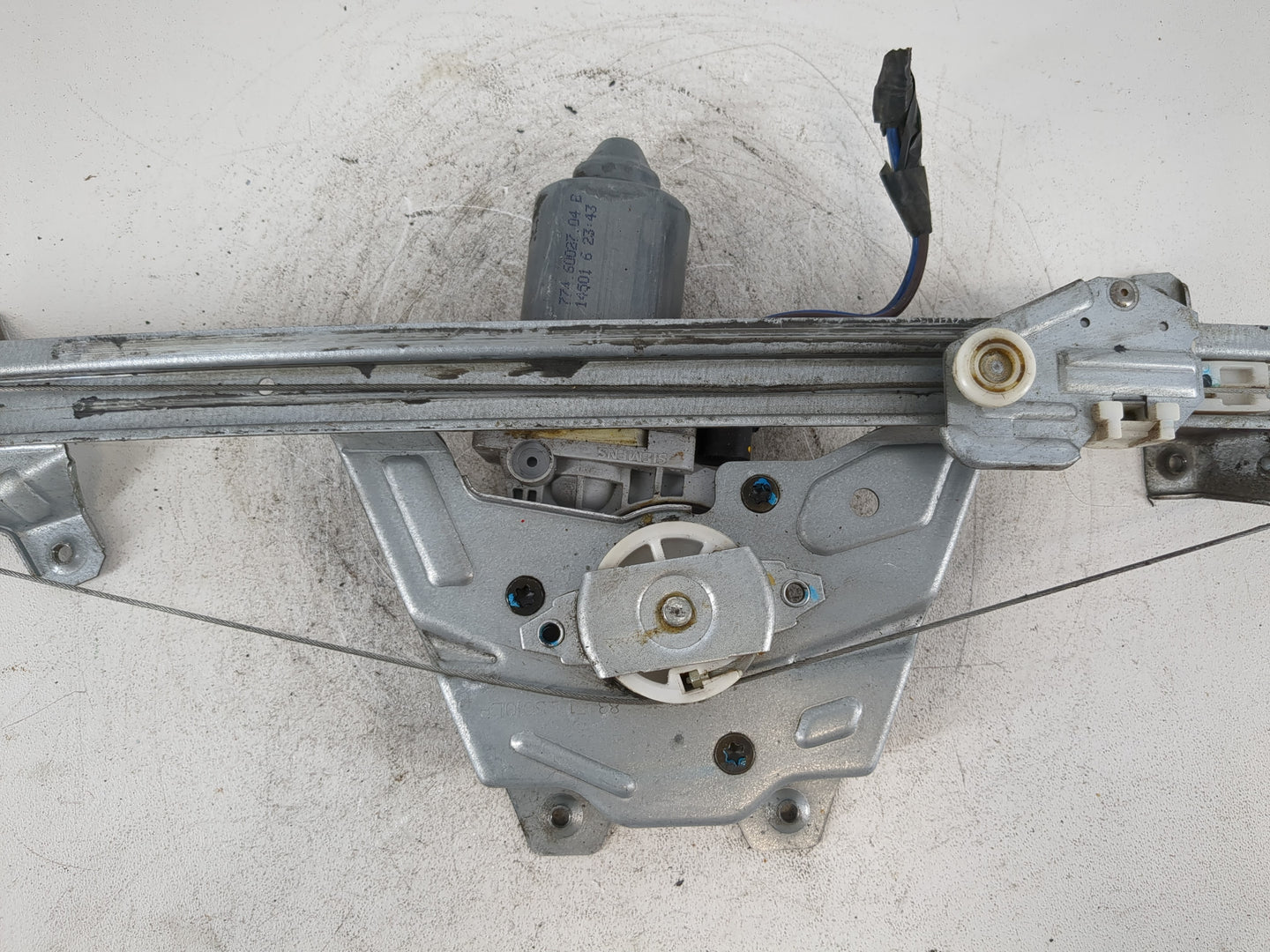 2000-2000 Saturn Ls Window Regulator Right Passenger Rear - Oemusedautoparts1.com