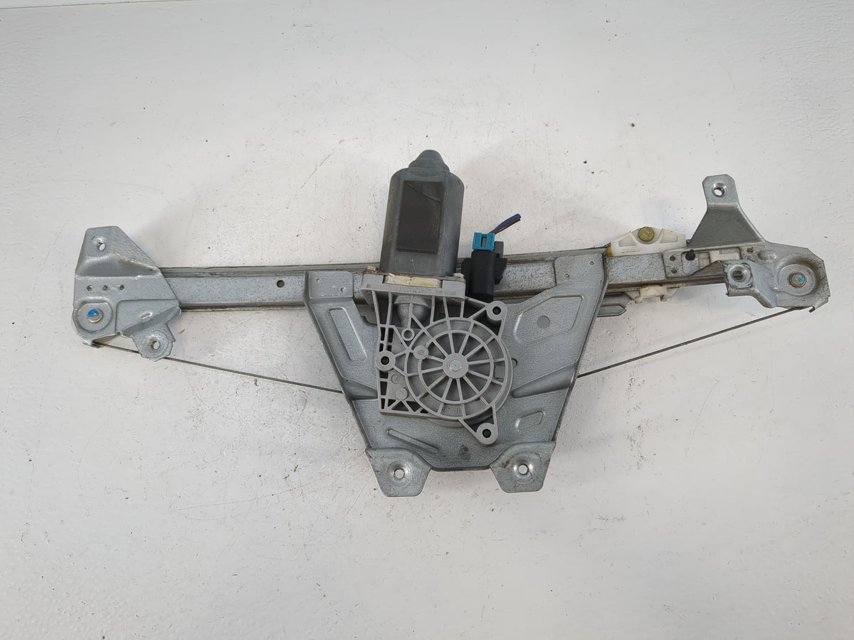 2000-2000 Saturn Ls Used Driver Left Rear Window Regulator - Oemusedautoparts1.com