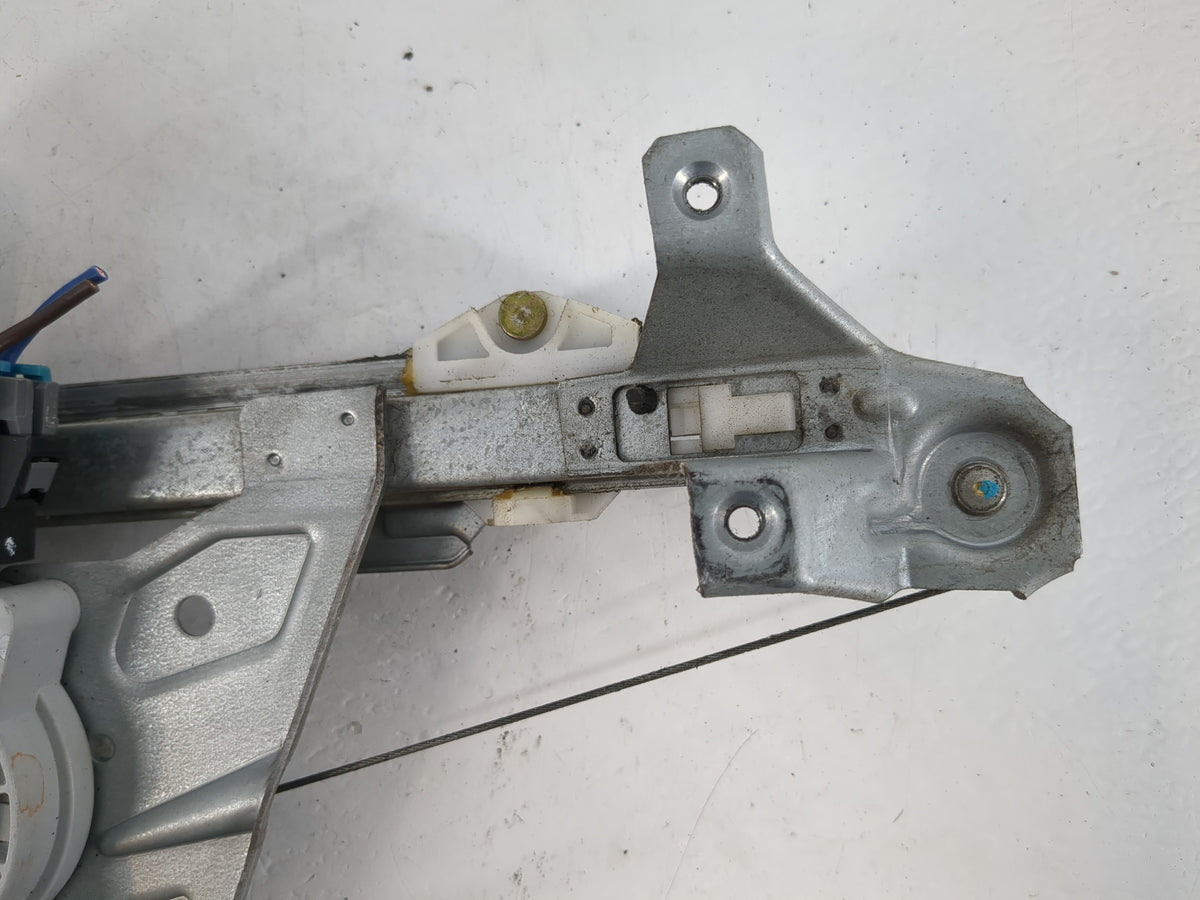 2000-2000 Saturn Ls Used Driver Left Rear Window Regulator - Oemusedautoparts1.com