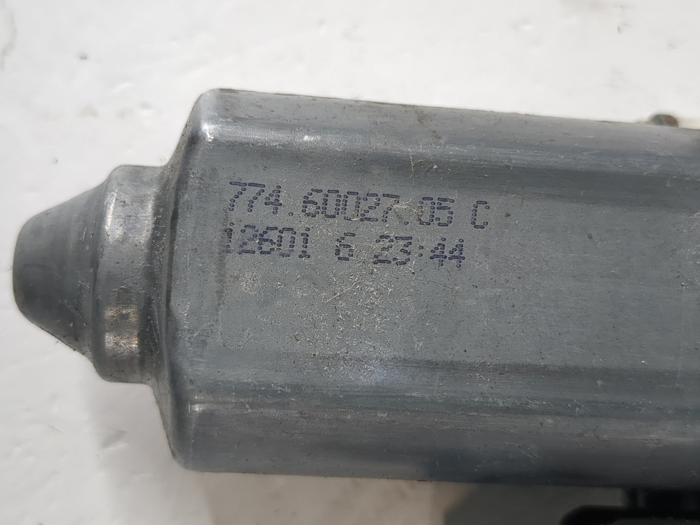 2002 Saturn Ls Driver Left Front Window Regulator - Oemusedautoparts1.com