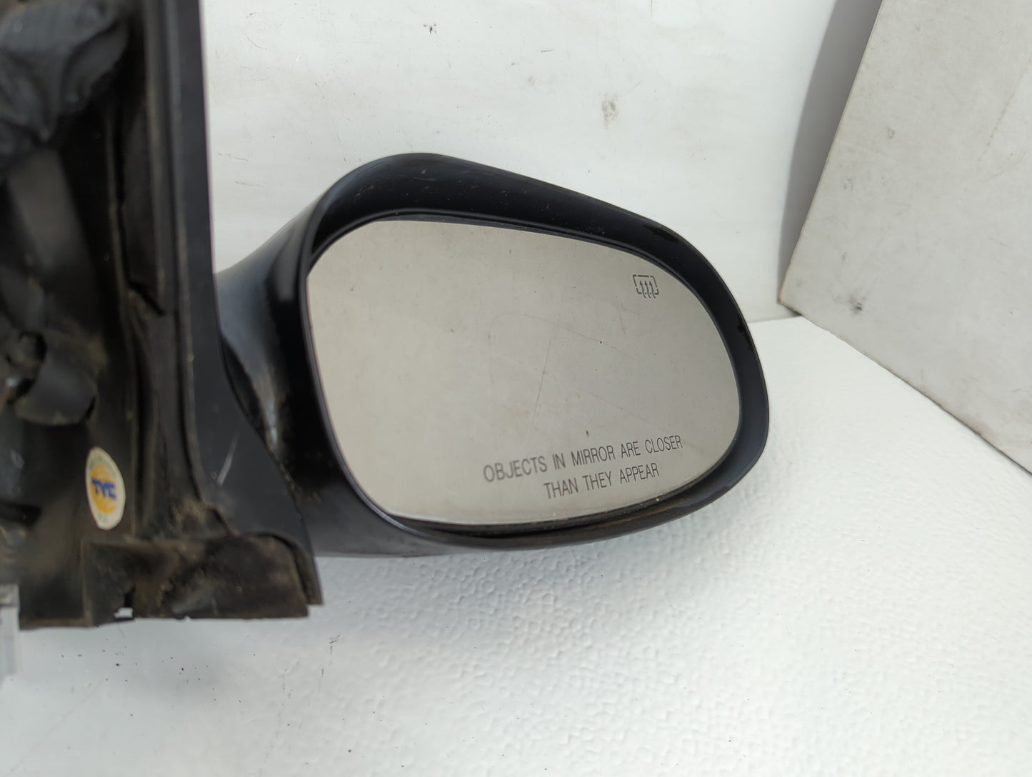 Saturn Ls Passenger Right Side View Manual Door Mirror Black - Oemusedautoparts1.com