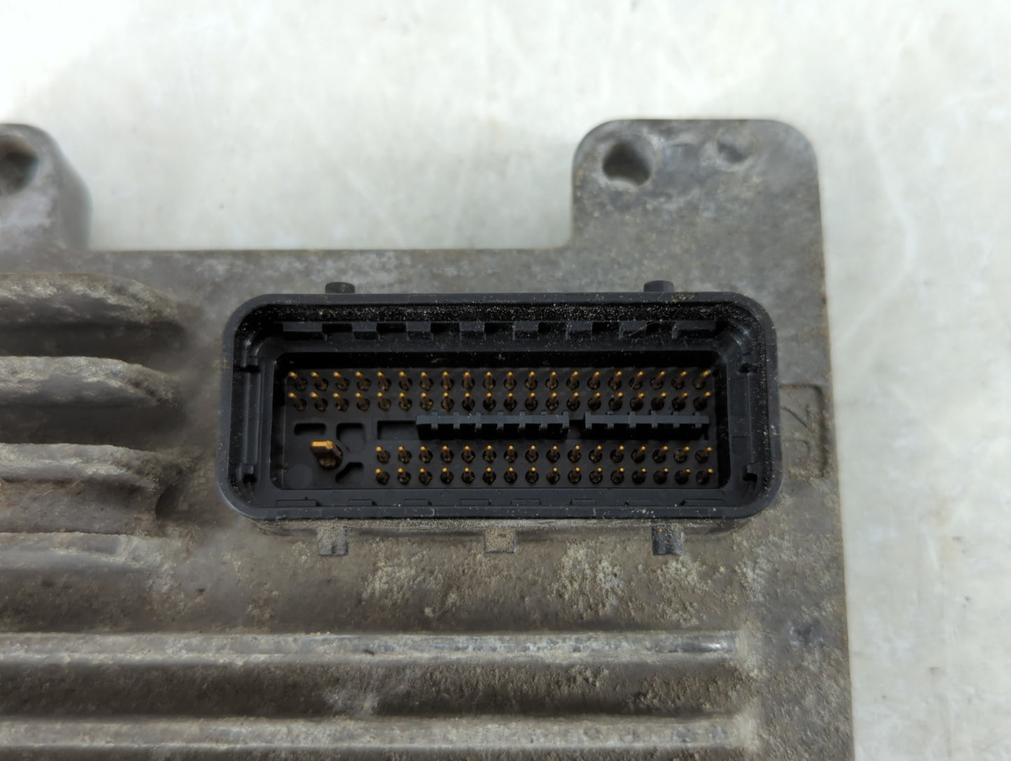 2002-2003 Saturn Lw200 PCM Engine Control Computer ECU ECM PCU OEM P/N:12210553 12218983 Fits Fits 2002 2003 2004 OEM Used A