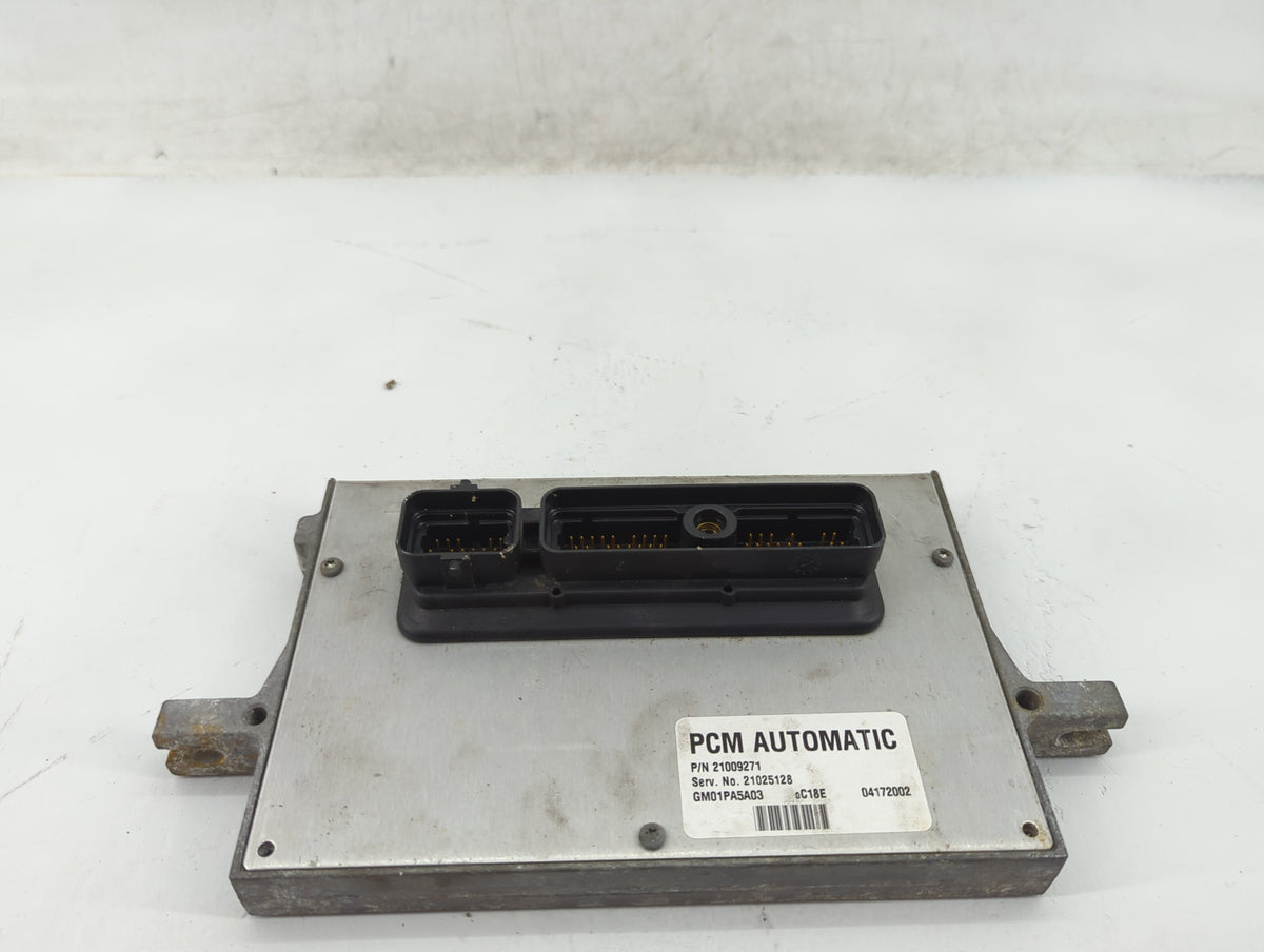 2002 Saturn Saturn S Series PCM Engine Control Computer ECU ECM PCU OEM P/N:21009271 21025128 Fits Fits 2000 2001 OEM Used A