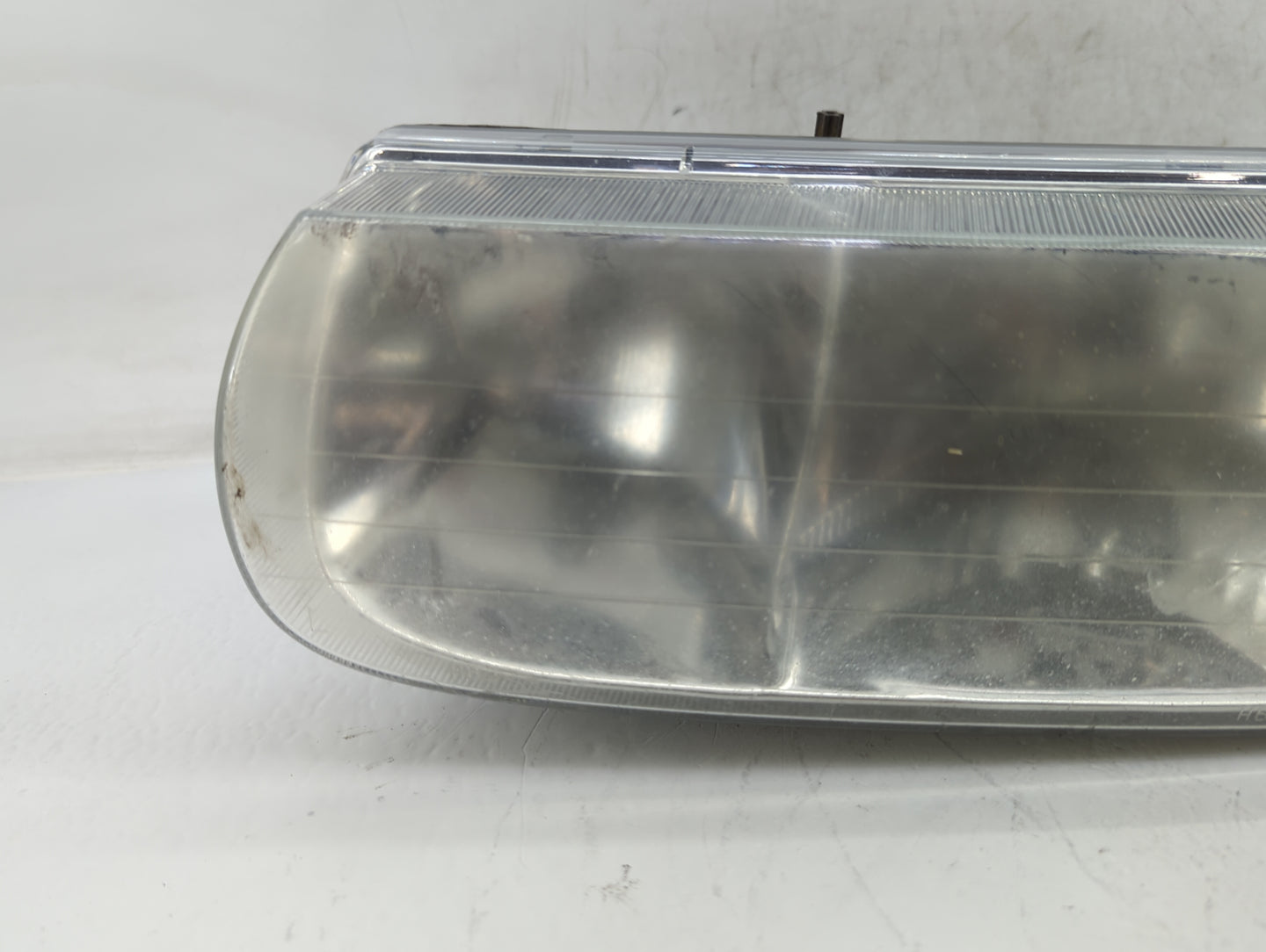 Saturn Saturn S Series Driver Left Oem Head Light Headlight Lamp - Oemusedautoparts1.com
