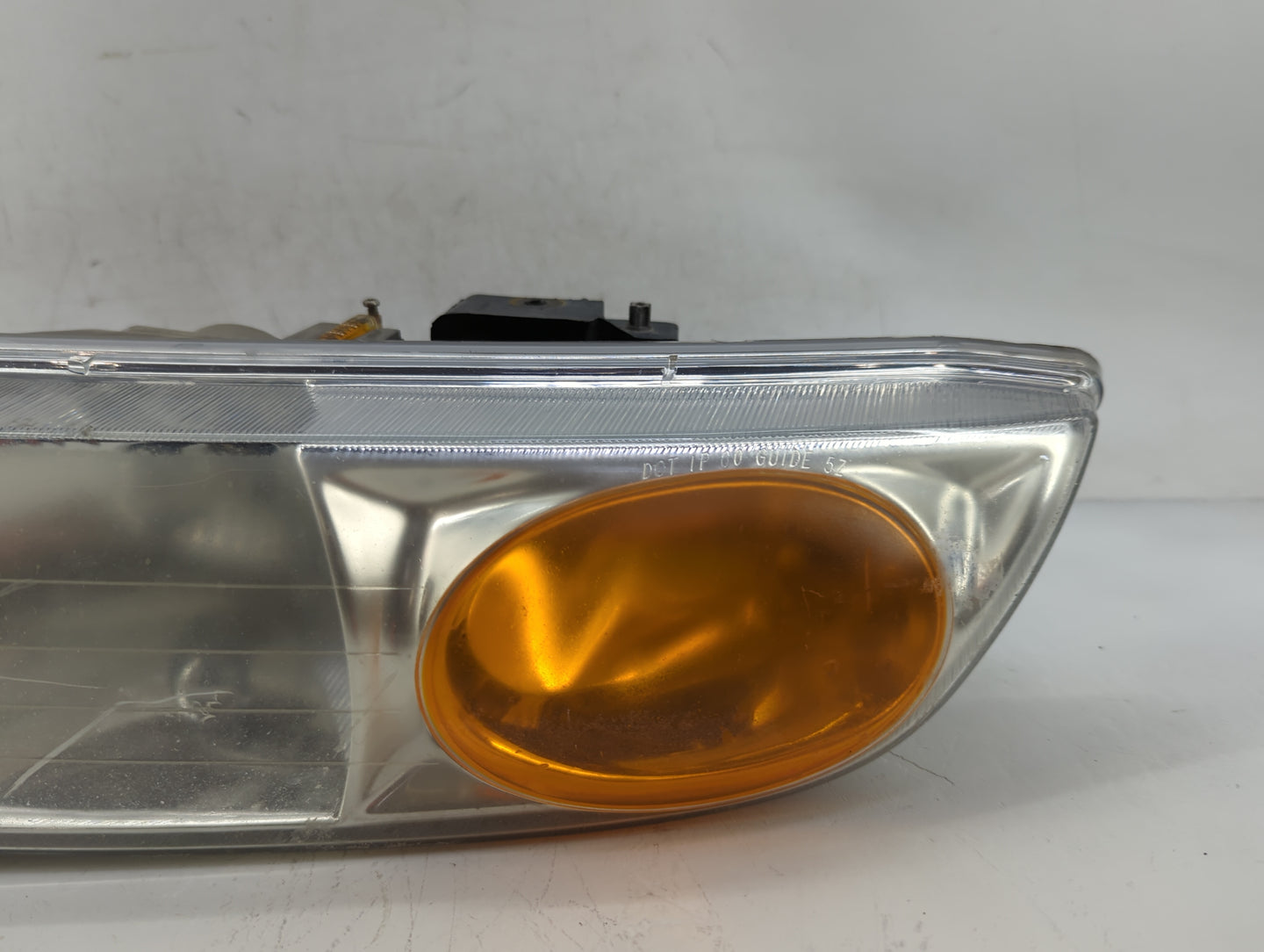 Saturn Saturn S Series Driver Left Oem Head Light Headlight Lamp - Oemusedautoparts1.com