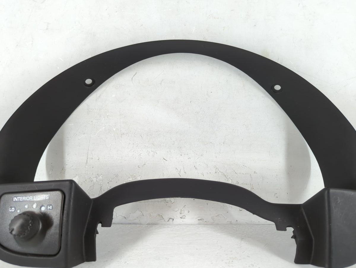 2002 Saturn Sc2 Instrument Cluster Bezel - Oemusedautoparts1.com