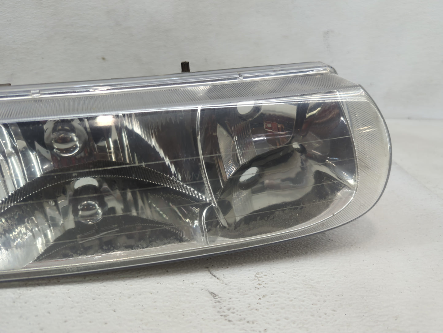 2000-2002 Saturn Sl Passenger Right Oem Head Light Headlight Lamp - Oemusedautoparts1.com