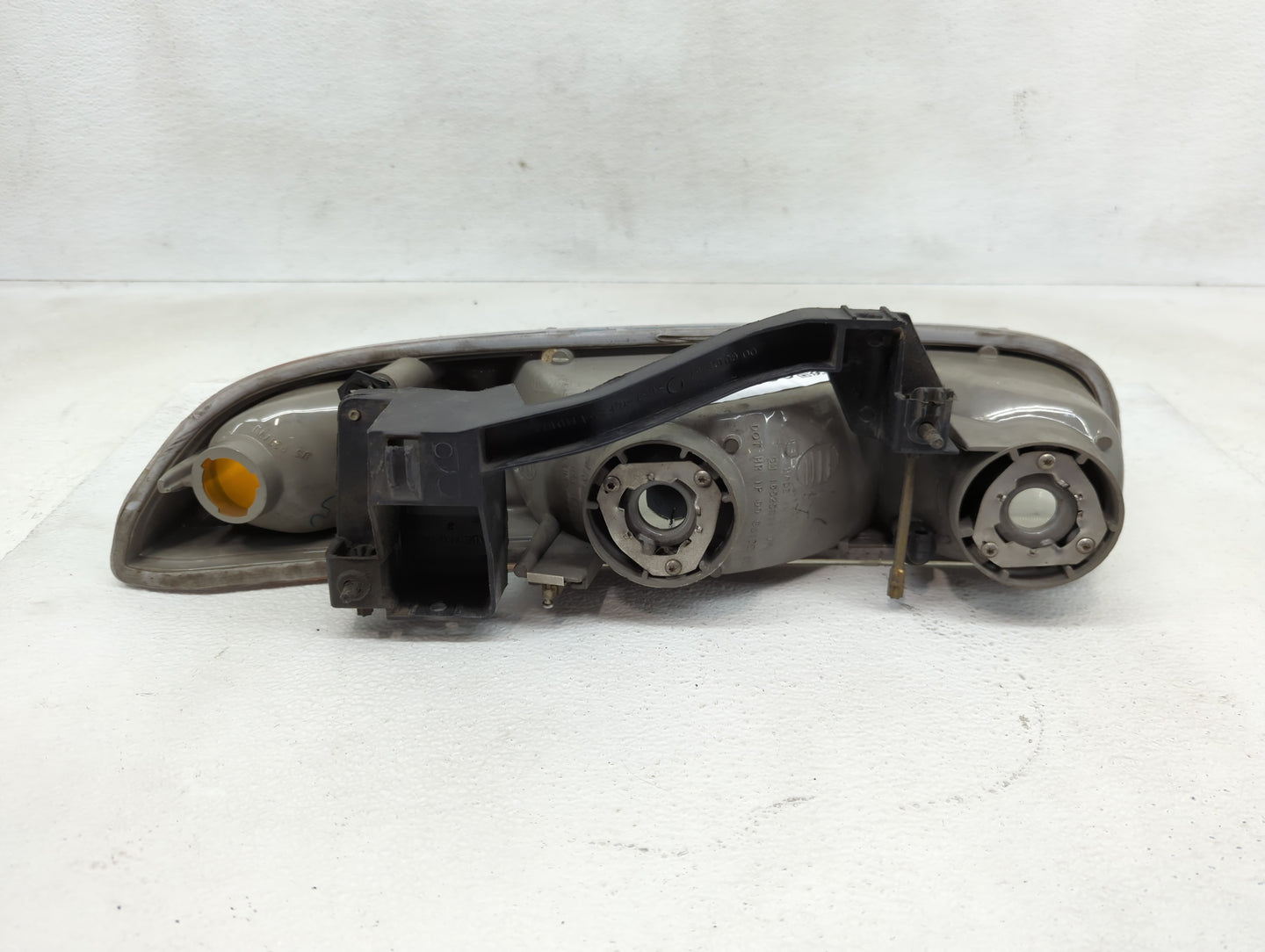 2000-2002 Saturn Sl Passenger Right Oem Head Light Headlight Lamp - Oemusedautoparts1.com