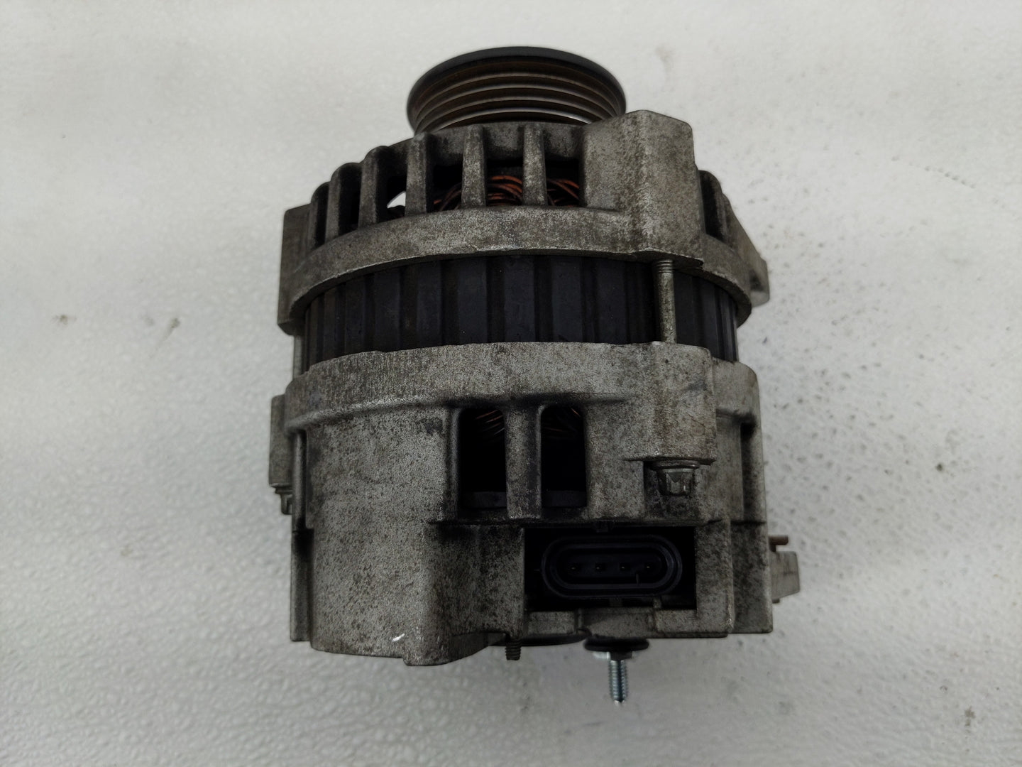 1998-2002 Saturn Sl Alternator Replacement Generator Charging Assembly Engine OEM Fits Fits 1998 1999 2000 2001 2002 OEM Use