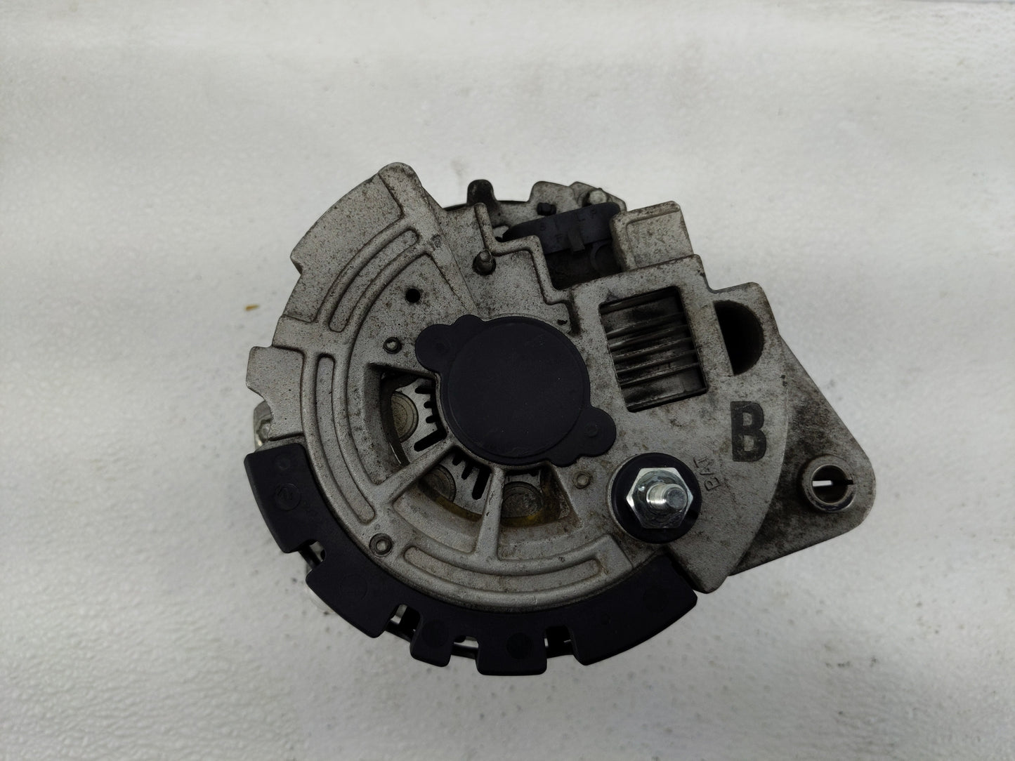 1998-2002 Saturn Sl Alternator Replacement Generator Charging Assembly Engine OEM Fits Fits 1998 1999 2000 2001 2002 OEM Use