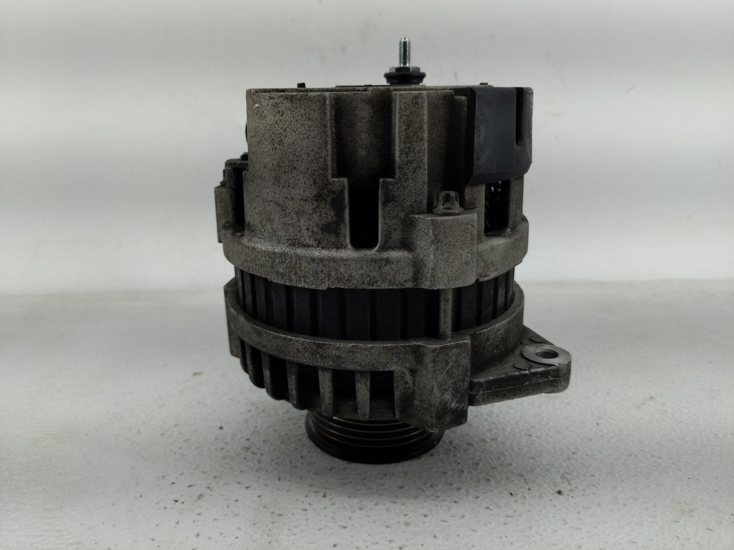 1998-2002 Saturn Sl Alternator Replacement Generator Charging Assembly Engine OEM Fits Fits 1998 1999 2000 2001 2002 OEM Use