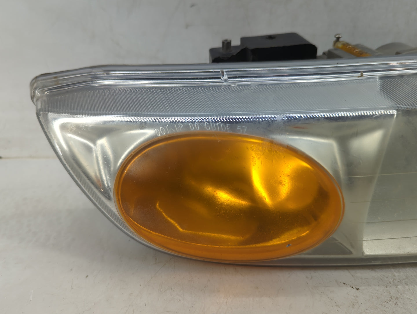 2000-2002 Saturn Sl Passenger Right Oem Head Light Headlight Lamp 1391183 - Oemusedautoparts1.com