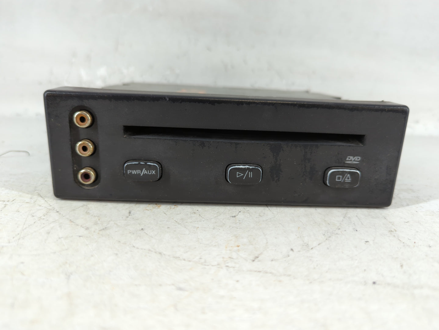 2002 Saturn Sl Radio AM FM Cd Player Receiver Replacement P/N:10324768 Fits Fits 2003 2004 2005 OEM Used Auto Parts - Oemuse
